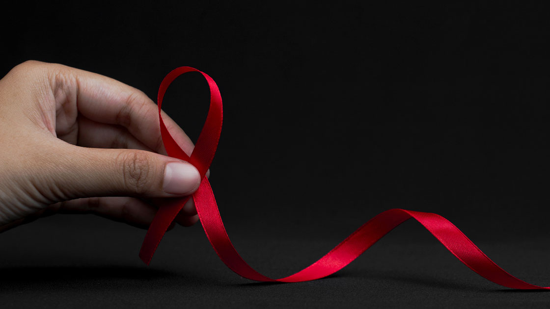 Perbedeaan HIV dan AIDS